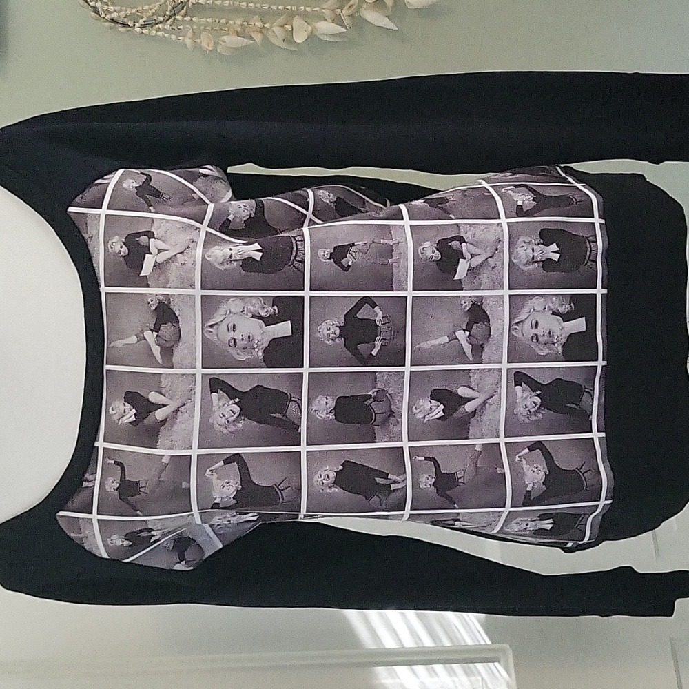 GWEN STEFANI size L sweathirt/long sleeve shirt